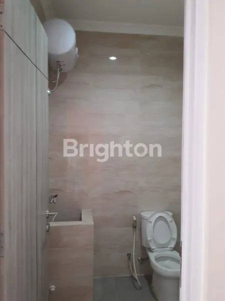 image RUMAH 2 LANTAI 108M² SEMI FURNISHED SIAP HUNI DEKAT UPH & MALL KARAWACI  (8)