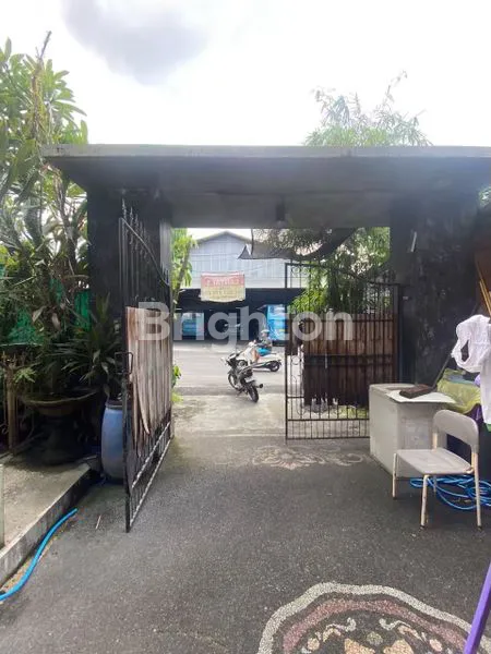 image RUMAH LANTAI 3 LOKASI STRATEGIS (3)