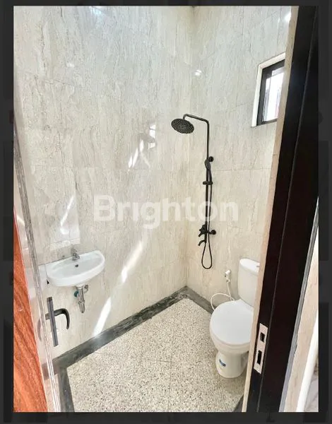 image SEWA CEPAT!RUMAH BARU SIAP HUNI LINGKUNGAN AMAN DAN NYAMAN DI TENGAN KOTA DENPASAR (4)