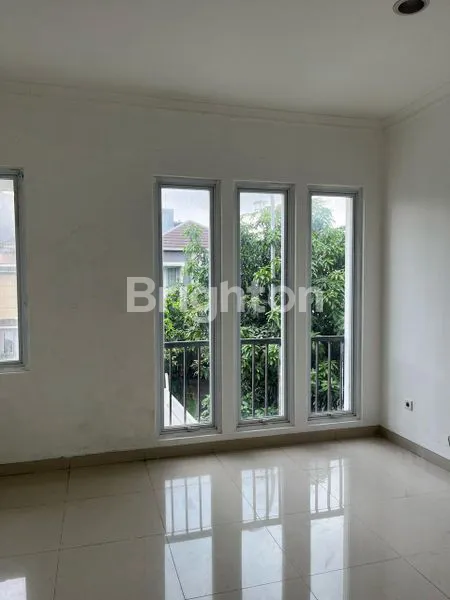 image HARUS SEGERA TERJUAL, RUMAH BEBAS BANJIR, SIAP HUNI, DI CLUSTER FAVOURITE WATER SPRING GRANDWISATA (3)