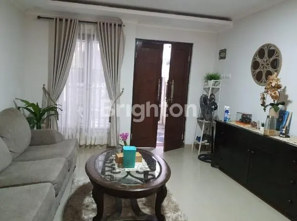 image \\U2728 RUMAH BARU 3 LANTAI + 2 ROOFTOP – LOKASI STRATEGIS KOSAMBI CENGKARENG (6)