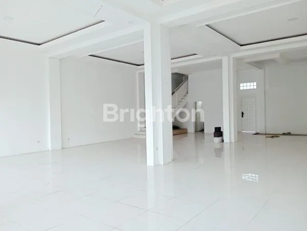 image DIJUAL / DISEWA ,RUKO GANDENG 3 PINGGIR JALAN RAYA BOGOR 2 LANTAI. (3)