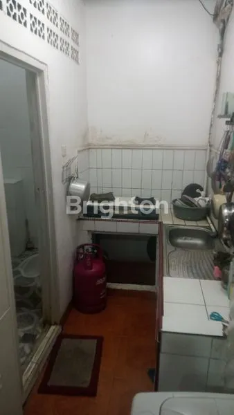 image DIJUAL RUMAH SIAP HUNI DI TANAH ABANG, JAKARTA PUSAT BISA NEGO (5)
