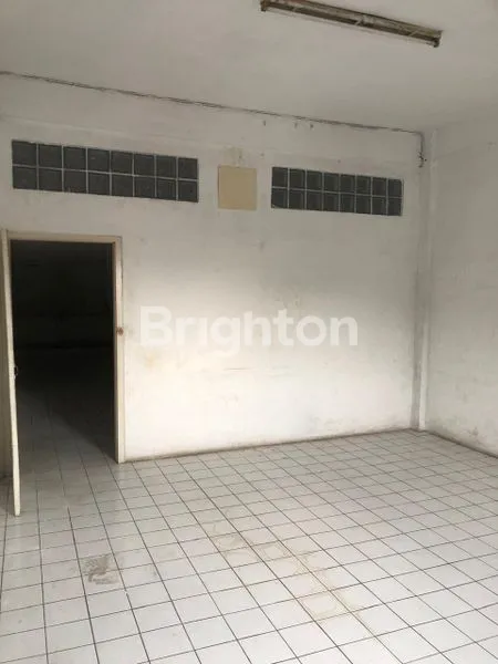 image RUKO 4 LANTAI STRATEGIS DI CIPUTAT (5)