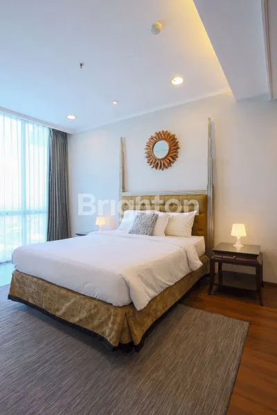 image APARTEMEN VIA VUE 3BR FULL FURNISH BAGUS SIAP PAKAI CIPUTRA WORLD (3)