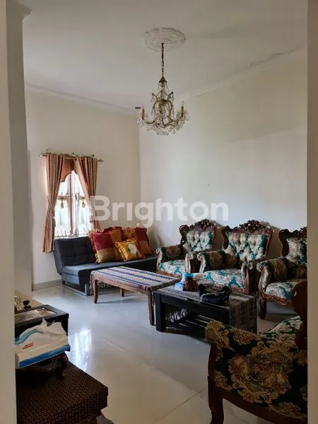 image RUMAH ASRI 2 LANTAI DI KEBAYORAN LAMA (2)