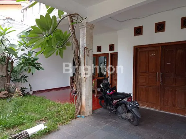 image RUMAH KEREN KOMPLEK ABADI DUREN SAWIT JAKARTA TIMUR STRATEGIS BEBAS BANJIR (2)