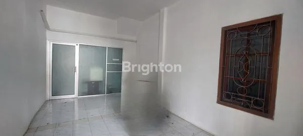 image RUANG USAHA 18 JUTAAN DI PURWOSARI, SOLO (6)