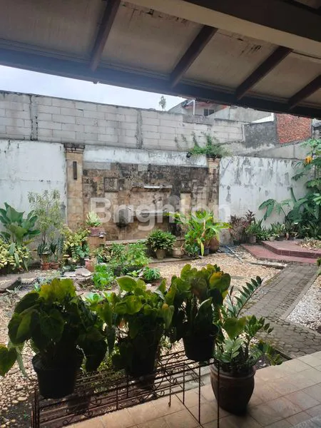 image RUMAH MEWAH LT 595M² DI BILLY MOON, BEBAS BANJIR (6)