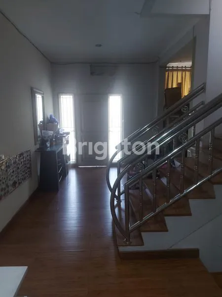image RUMAH MEWAH 4KT DI METRO MARIN, HARGA DI BAWAH NJOP (5)