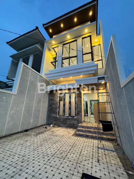 Gambar Property RUMAH 2 LANTAI SHM, LT 120M² DI WONOREJO