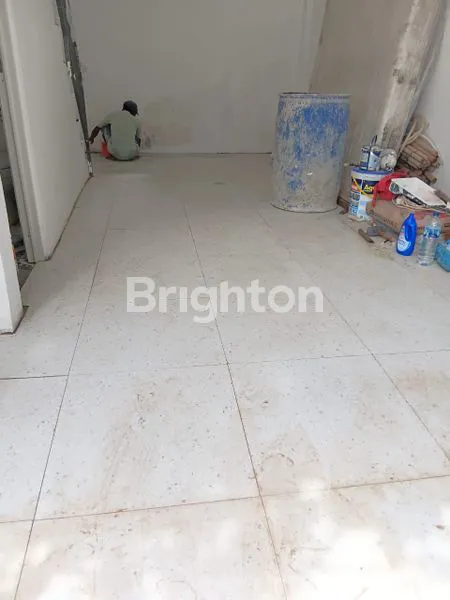 image RUMAH MINIMALIS 2 LANTAI DI JELAMBAR, HARGA 1M (6)