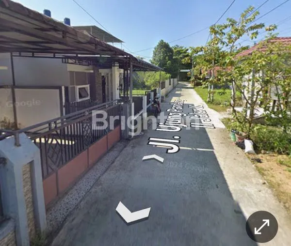 image RUMAH SIAP HUNI STRATEGIS DEPAN PEMANDIAN KOLAM RENANG JALAN UJUNG PANDANG (6)