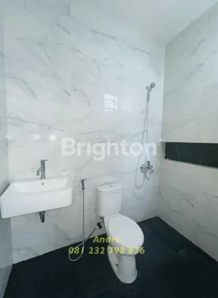 image HOT RUMAH ARAYA MINIMALIS DI BOULEVARD JALAN KEMBAR UTAMA ROW 24M LOKASI BINTANG 5 SUPER STRATEGIS (7)