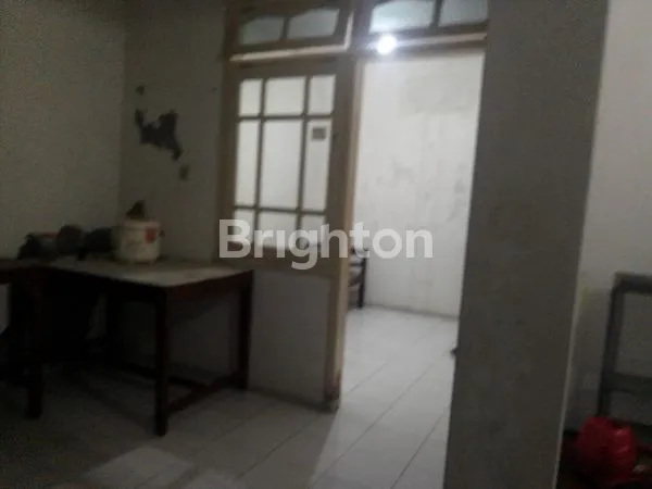 image RUMAH ASRI 2 LANTAI RIVERSIDE MALANG KOTA (2)