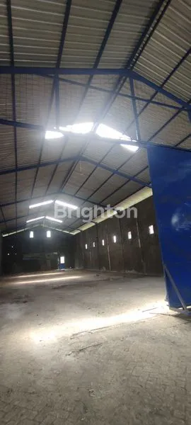 image GUDANG STRATEGIS 2KM KE PINTU TOL ROMOKALISARI AKSES KONTAINER 40FT AREA GRESIK (6)