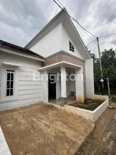 image RUMAH MODERN STRATEGIS DI BOGOR (7)