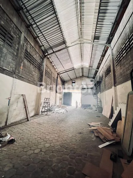 GUDANG CIAMIK, CEALING 10M, STRATEGIS NOL JALAN RAYA TAMAN, GELURAN, SIDOARJO