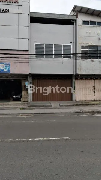 image RUKO 3 LT SIAP PAKAI DIAREA STRATEGIS COCOK UNTUK KANTOR, APOTIK, KLINIK DI KUSUMA BANGSA SURABAYA (1)