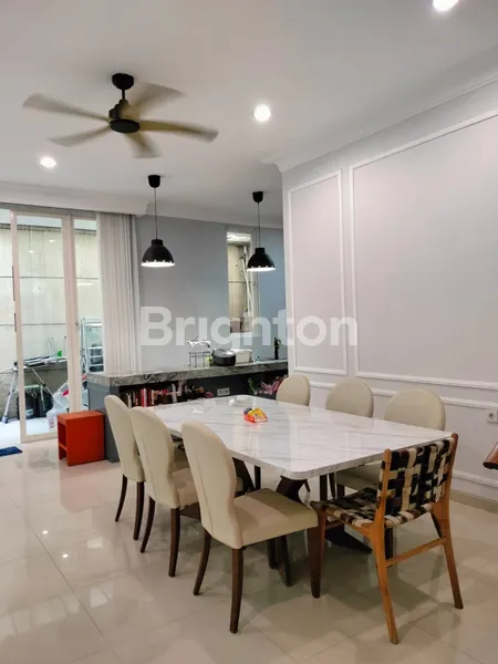 image RENOV TOTAL !! RUMAH THE MANSION PAKUWON INDAH  (6)