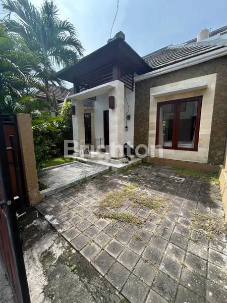 RUMAH CANTIK 1 LANTAI DI ROYAL GARDEN NUSA DUA, BALI