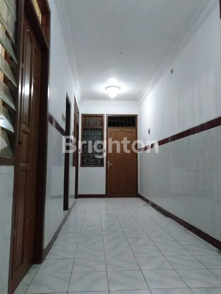 image RUKO 3 LT DIDAERAH RAMAI COCOK UNTUK KANTOR, KLINIK, APOTIK DLL DI SIMOKERTO DEKAT KAPASAN, KAPASARI, SIDOTOPO, KENJERAN (6)