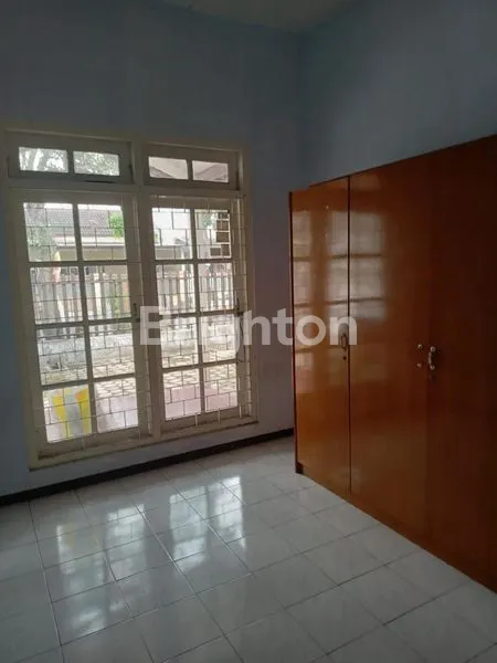 image RUMAH SIAP HUNI DI JALAN LOGAM2 SULFAT (3)