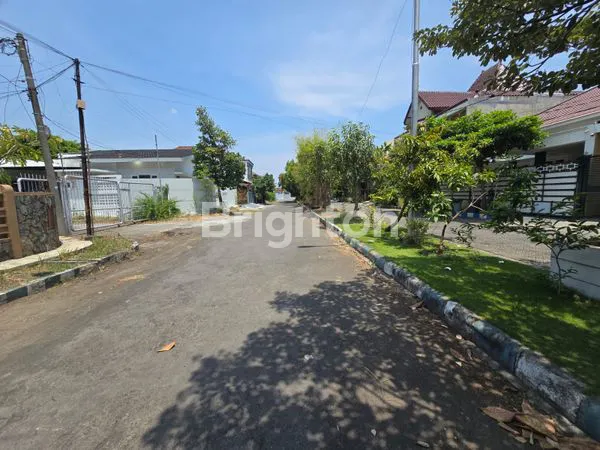 image DIJUAL RUMAH SIAP HUNI HOOK TAMAN PINANG SIDOARJO (3)
