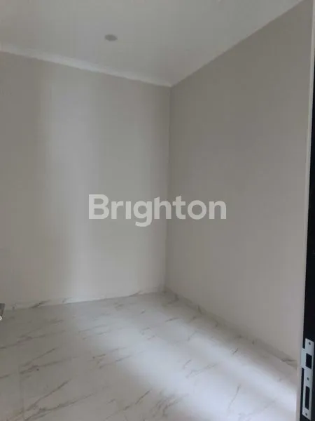 image RUMAH 2 LANTAI MINIMALIS, SHM, SURABAYA (5)