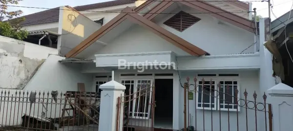 image RUMAH NANAS PONDOK CANDRA TERAWAT SIAP HUNI, STRATEGIS DEKAT MERR, DEKAT TOL TAMBAK SUMUR  (1)