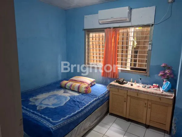 image RUMAH TENGAH KOTA  (4)