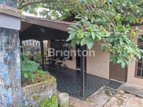 image RUMAH TENGAH KOTA  (1)