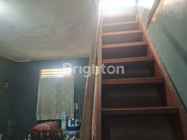 image RUMAH TENGAH KOTA  (3)