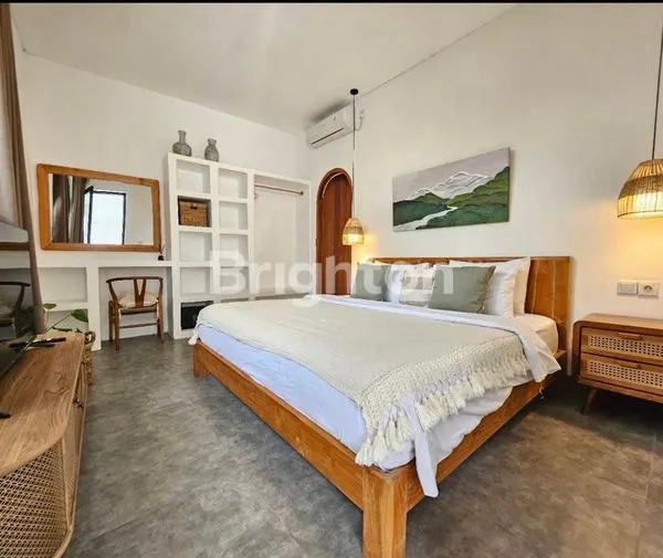 image VILLA CANTIK SUPER ESTETIC KONSEP MEDITERANIAN FULL FURNISH DIKAWASAN WISATA POPULER UNGASAN -ULUWATU BADUNG (2)