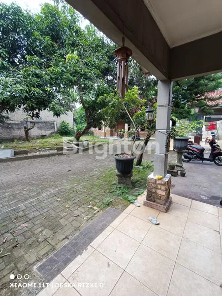 image DIJUAL TANAH 1.200 M² + 4 RUMAH DI CISAUK – HARGA NEGO (4)