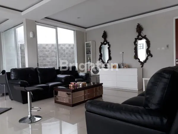 image RUMAH MEWAH SHM LB 212M² MERUYA (4)