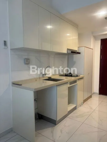 image APARTEMEN SKY HOUSE ALAM SUTERA STUDIO FULLY FURNISHED (BARU) - HARGA ALL IN TINGGAL BAWA KOPER! (1)