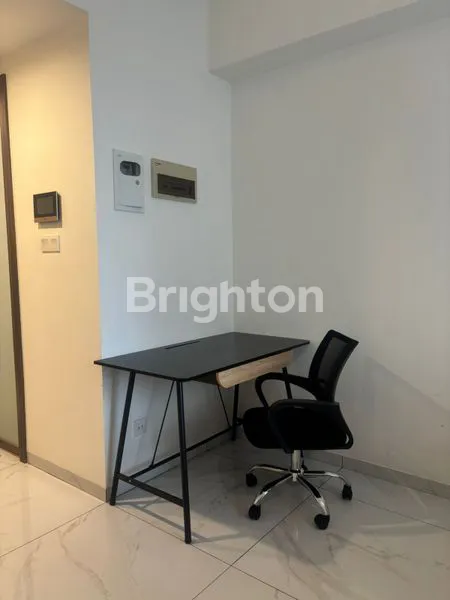 image APARTEMEN SKY HOUSE ALAM SUTERA STUDIO FULLY FURNISHED (BARU) - HARGA ALL IN TINGGAL BAWA KOPER! (5)