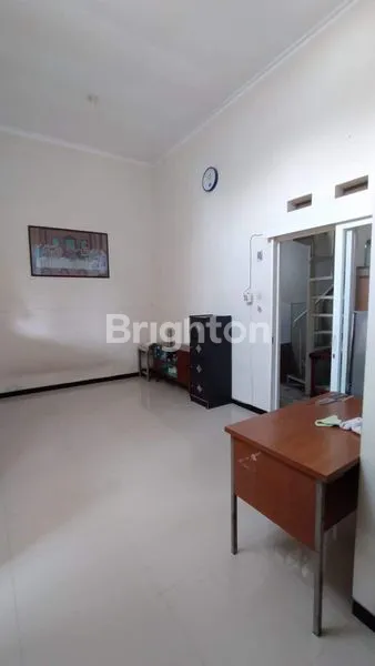 image HUNIAN NYAMAN DI POLOWIJEN, 2KT 1KM (3)