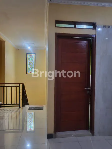 image RUMAH NYAMAN 2 LANTAI PERMANEN SAWANGAN DEPOK  (6)