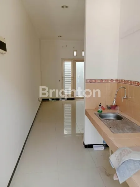 image DIJUAL CEPAT RUMAH BAGUS TERAWAT SIAP HUNI DI PANTAI MENTARI, HADAP FAVORIT (4)