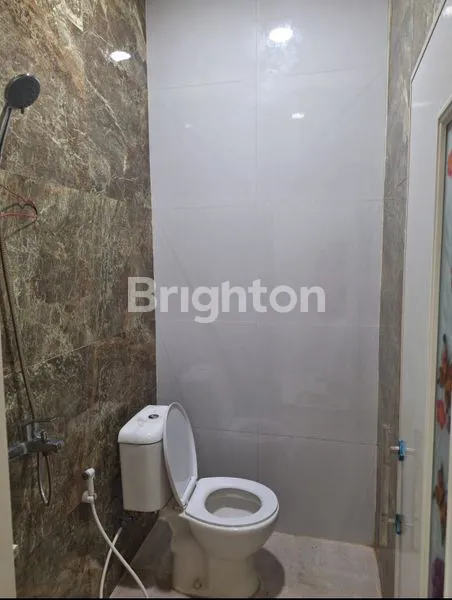 image RUMAH DI CIPONDOH, TANGERANG. (8)