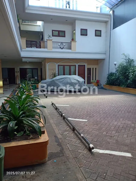 image RUMAH KOST STRATEGIS DI RAYA KERTAJAYA INDAH (3)