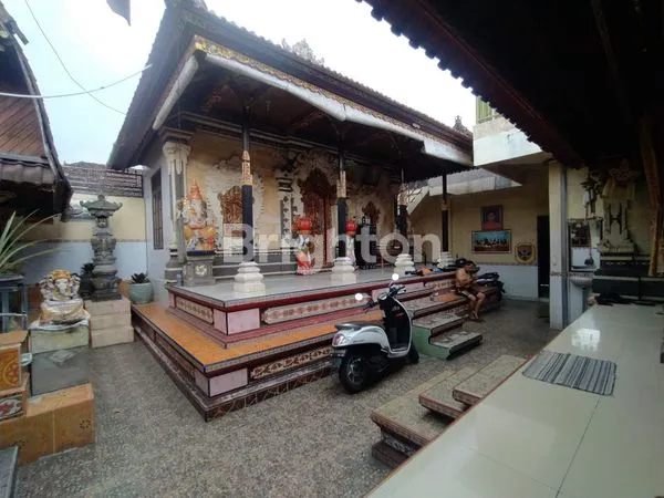 image RUMAH BALI TRADISIONAL DIJUAL DI YEH GANGGA – LINGKUNGAN TENANG DAN ASRI\N (4)