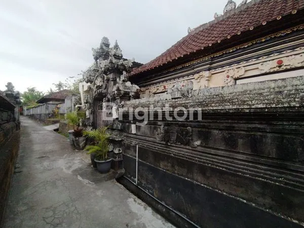 image RUMAH BALI TRADISIONAL DIJUAL DI YEH GANGGA – LINGKUNGAN TENANG DAN ASRI\N (2)