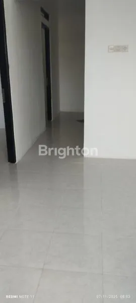 image RUMAH CANTIK DI PAMULANG LOKASI STRATEGIS (2)