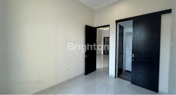 image SISA 1 UNIT!! HUNIAN 2 LANTAI MINIMALIS BARU GRESS AREA TENANG, AMAN, NYAMAN STRATEGIS DEKAT NGAGEL PRAPEN UBAYA TENGGILIS MERR STIKOM (6)