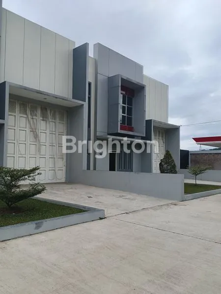 image BANGUNAN UNTUK GUDANG LOGISTIK / PABRIK (1)