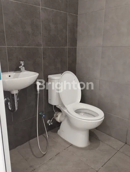 image APARTEMEN BARU WESTOWN VIEW WIYUNG !! (5)