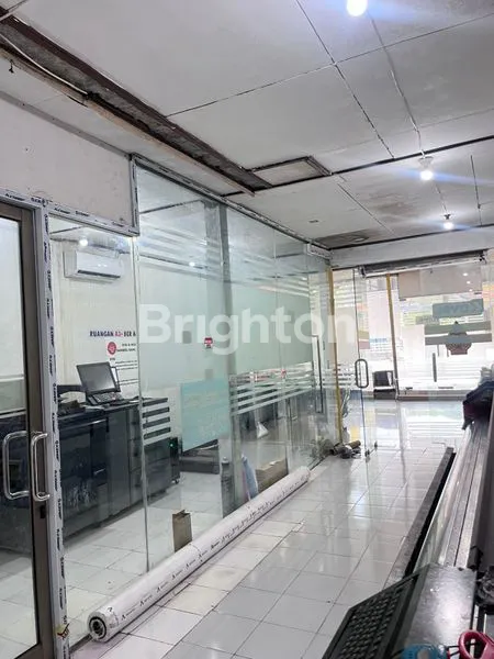 image RUANG USAHA JALAN UTAMA SLAMET RIYADI KARTASURA TRAFFIC RAMAI ( OPER KONTRAK 10BLN ) (3)